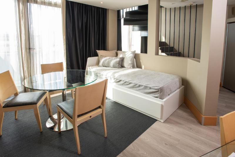 א-קורוניה Hotel Plaza חדר תמונה